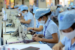 Dệt may Việt Nam đối diện nhiều thách thức trong năm 2025