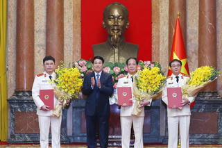 Trao quyết định bổ nhiệm Phó Viện trưởng và Kiểm sát viên Viện kiểm sát nhân dân tối cao