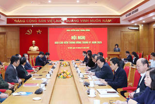 Hội nghị Báo cáo viên tháng 1/2025: Tập trung tuyên truyền đại hội đảng bộ các cấp tiến tới Đại hội XIV của Đảng