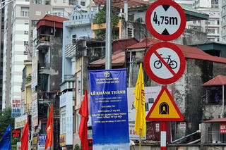 Tổng rà soát, giải quyết bất cập trong hệ thống biển báo, đèn tín hiệu giao thông