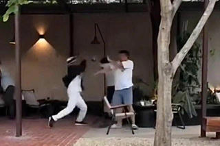 Xôn xao clip 'ông Đặng Lê Nguyên Vũ' ẩu đả ở quán cà phê' - Trung Nguyên nói gì?