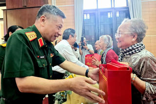 TP Hồ Chí Minh: Gặp mặt, tri ân Bà mẹ Việt Nam Anh hùng, nữ Anh hùng Lực lượng vũ trang