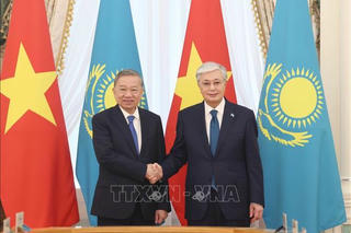 Nâng cấp quan hệ Việt Nam - Kazakhstan lên Đối tác chiến lược