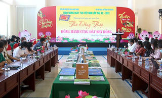 Đồng Tháp: Đội ngũ văn nghệ sĩ, nhà thơ góp phần quảng bá hình ảnh đất sen hồng