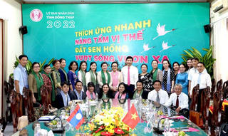 Lãnh đạo tỉnh Đồng Tháp tiếp Đoàn phu nhân lãnh đạo cấp cao Lào