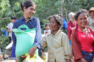 Lấy lại niềm tin cho hoạt động từ thiện bằng sự minh bạch