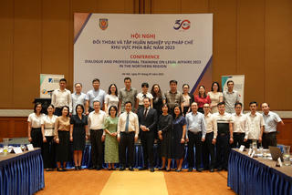 Nâng cao vai trò của tổ chức pháp chế trong công tác xây dựng pháp luật