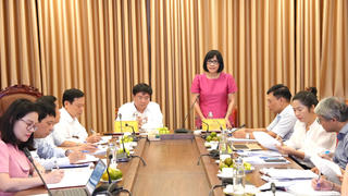 Thứ trưởng Đặng Hoàng Oanh làm việc với Bộ Kế hoạch và Đầu tư