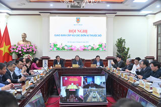 Bộ Tư pháp giao ban cấp Vụ tháng 1/2025