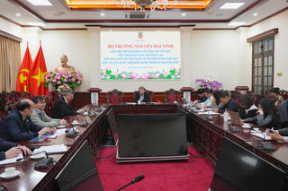 Chuẩn bị tổ chức hội thảo khoa học cấp quốc gia về đổi mới công tác xây dựng và thi hành pháp luật