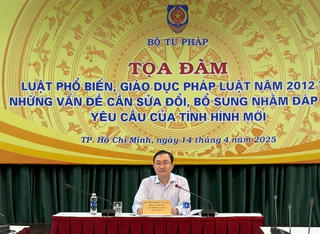Tọa đàm Luật Phổ biến, giáo dục pháp luật năm 2012 và những vấn đề cần sửa đổi, bổ sung 