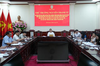 Tiếp tục hoàn thiện dự thảo Chương trình hành động của Bộ Tư pháp thực hiện Nghị quyết số 66-NQ/TW