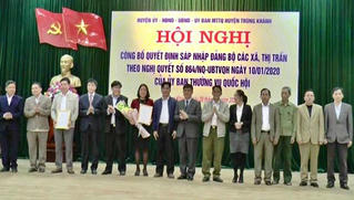 Cao Bằng công bố các quyết định sáp nhập Đảng bộ xã và công tác cán bộ