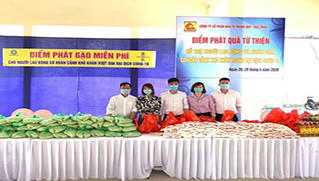Khởi động Chương trình "ATM gạo" của Bắc Ninh cho công nhân gặp khó khăn do dịch Covid-19
