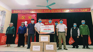 Tiếp nối “Hành trình kết nối yêu thương” tại huyện Văn Chấn và Trạm Tấu tỉnh Yên Bái