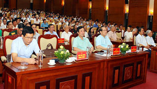 Hội nghị trực tuyến về những thông tin thời sự 6 tháng đầu năm tại Phú Thọ