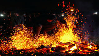 Lễ hội nhảy lửa của người Dao đỏ được công nhận là di sản văn hóa phi vật thể