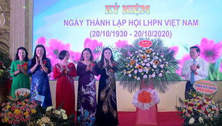  Hội nữ Doanh nhân tỉnh Phú Thọ đóng góp tích cực thực hiện các chính sách an sinh xã hội của địa phương