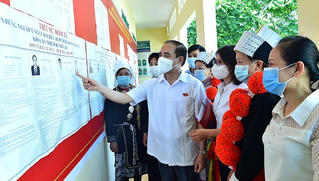 Bí thư Tuyên Quang: Lấy quyền và lợi ích hợp pháp, chính đáng của người dân, doanh nghiệp làm trọng tâm
