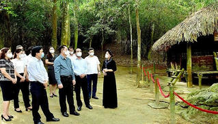 Tuyên Quang phấn đấu hoàn thành mục tiêu phát triển kinh tế - xã hội