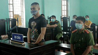 Lãnh án tù do chống người thi hành công vụ trong phòng chống dịch