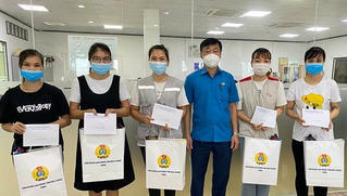 Bắc Giang hỗ trợ người lao động chịu ảnh hưởng do dịch COVID-19