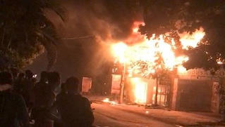 Cháy ki-ốt của một hợp tác xã tại Bắc Giang