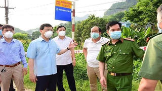 Tuyên Quang quyết tâm ngăn chặn dịch COVID-19