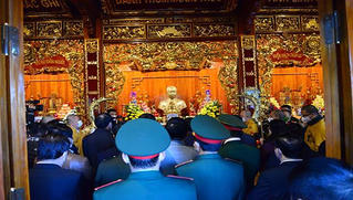 An vị Tượng thờ Đại tướng Võ Nguyên Giáp tại Khu di tích Sở Chỉ huy Chiến dịch Điện Biên Phủ.