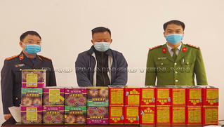 Công an Thái Nguyên bắt giữ đối tượng tàng trữ ma tuý và pháo nổ trái phép