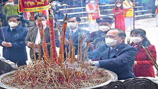 Phú Thọ tổ chức Lễ dâng hương tri ân Tổ Mẫu Âu Cơ