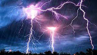 Sơn La: Dông sét làm 1 người chết và 1 người bị thương