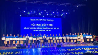 Vĩnh Phúc: Chủ tịch UBND tỉnh đối thoại với hơn 1.000 đoàn viên thanh niên