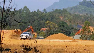 Vĩnh Phúc vào cuộc ngăn chặn khai thác, vận chuyển đất trái phép