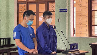 Mức án thích đáng cho đối tượng tổ chức cho người khác xuất cảnh trái phép