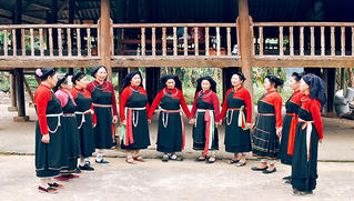 Tìm về nét đẹp sình ca của đồng bào Cao Lan