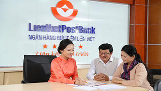 'Bật van' tín dụng cho người tuổi hưu