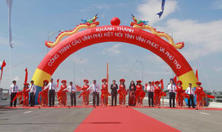 Khánh thành cầu Vĩnh Phú nối tỉnh Vĩnh Phúc và Phú Thọ
