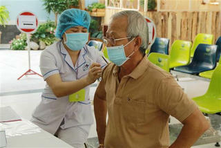 Bản tin sáng 24/04: TP. HCM phát hiện một loạt biến thể phụ mới của Omicron
