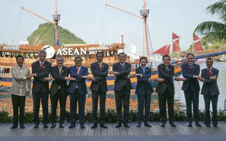 Bản tin sáng 12/05: ASEAN cam kết trấn áp tội phạm buôn người