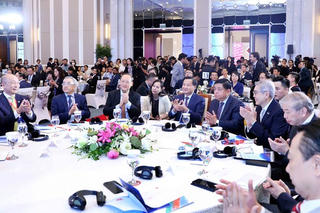 Bản tin sáng 08/07: Động lực đưa quan hệ Việt Nam - Singapore lên tầm cao mới