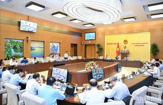 Bản tin tối 08/09: Ủy ban Thường vụ Quốc hội cho ý kiến việc chuẩn bị Kỳ họp thứ 6, Quốc hội khóa XV
