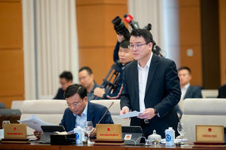 Điểm tin sáng 09/01: Chính phủ đề xuất giao hơn 2.500 tỷ cho EVN để kéo điện ra Côn Đảo 