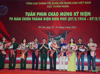 Điểm tin Showbiz 23/04: Khai mạc Tuần phim kỷ niệm 70 năm Chiến thắng Điện Biên Phủ