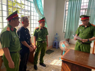 Điểm tin Pháp luật 24/05: Bắt tạm giam thợ hàn trong vụ cháy 11 tàu cá tại Bình Thuận