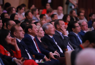 Điểm tin Showbiz 04/07: Lễ khai mạc “Những ngày văn hoá Việt Nam tại Nga” để lại ấn tượng sâu sắc 