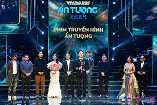 Điểm tin showbiz 02/01: 'Độc đạo', 'Anh trai vượt ngàn chông gai' đoạt giải VTV Awards 2024 
