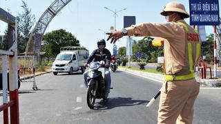 Quảng Nam nới biện pháp phòng dịch COVID-19, tạo điều kiện cho người dân về quê ăn Tết