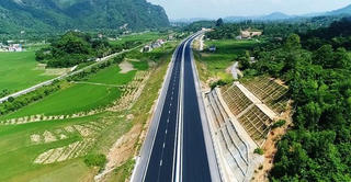 Quảng Ngãi kiến nghị điều chỉnh khung chính sách bồi thường, giải phóng mặt bằng cao tốc Bắc – Nam