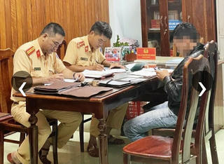 Phạt 35 triệu đồng, tước bằng 11 tháng tài xế ô tô tông hai mẹ con rồi bỏ chạy